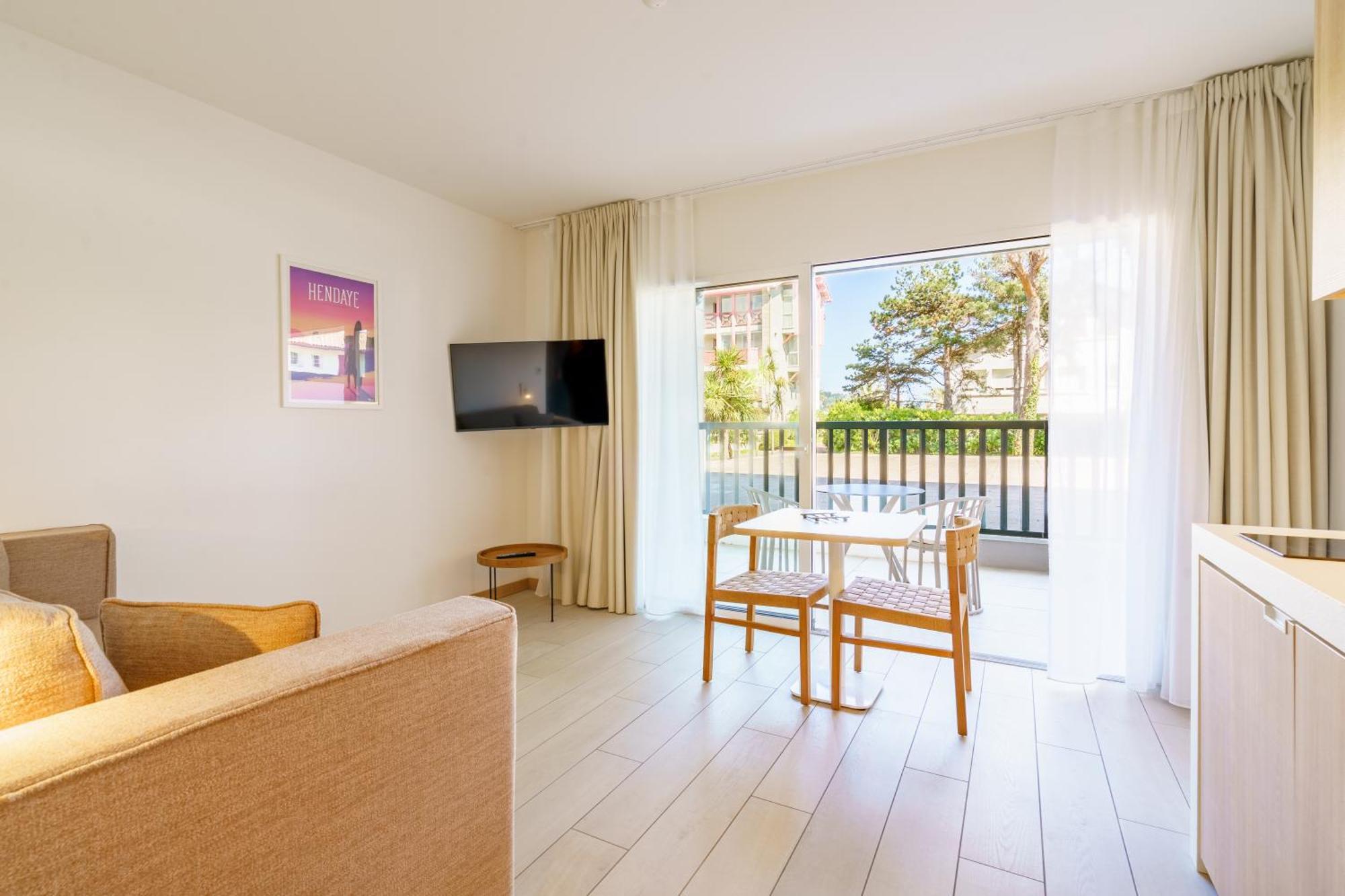 Residence Ibaia - Piscine & Spa Hendaye Exterior photo
